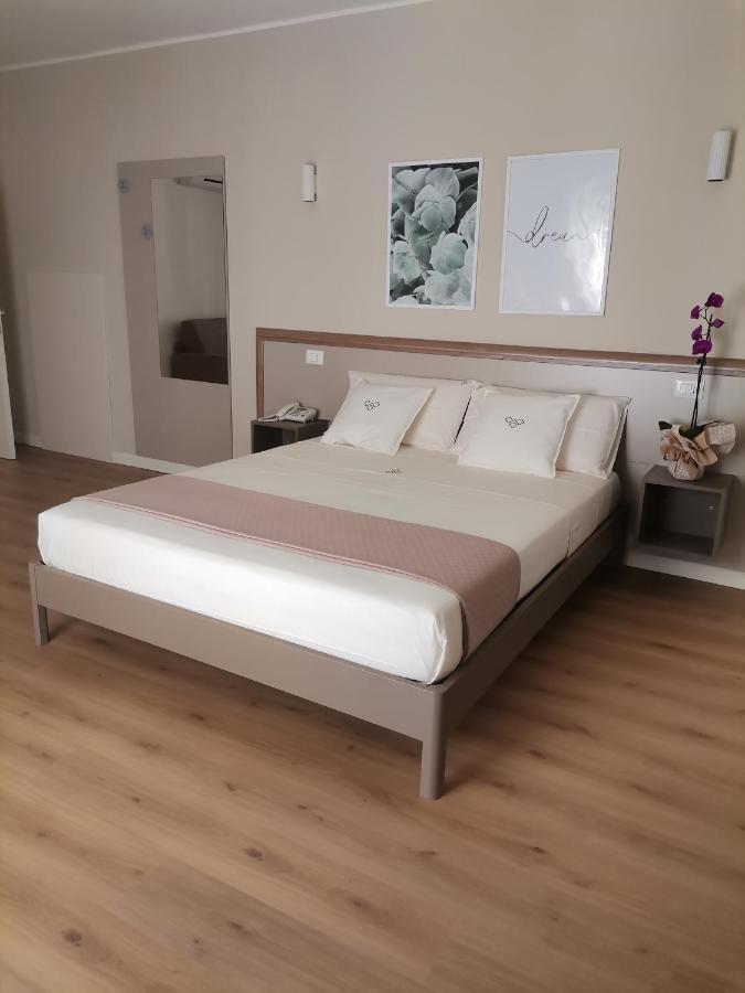 Dimora Donna Dora - Albergo Diffuso San Martino in Pensilis Eksteriør bilde