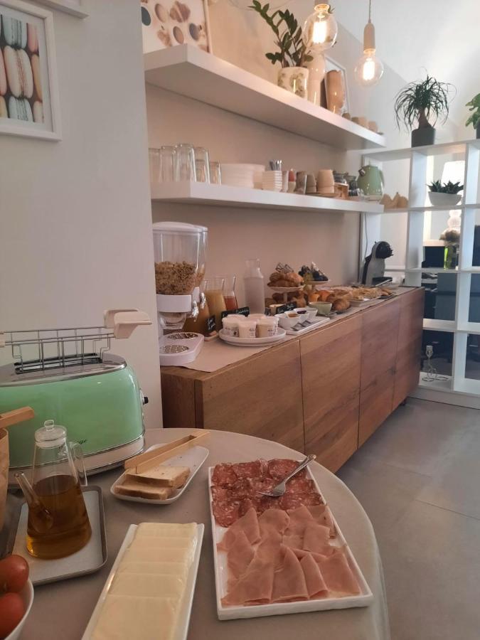 Dimora Donna Dora - Albergo Diffuso San Martino in Pensilis Eksteriør bilde