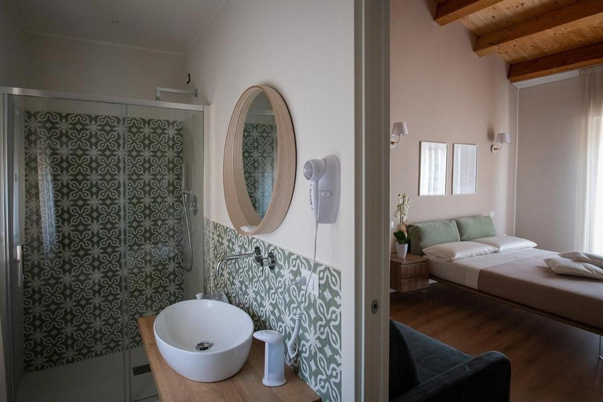 Dimora Donna Dora - Albergo Diffuso San Martino in Pensilis Eksteriør bilde